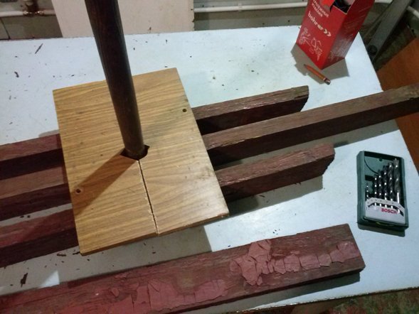 Проверка свободного хода кочерыжки в осевую прорезь. 