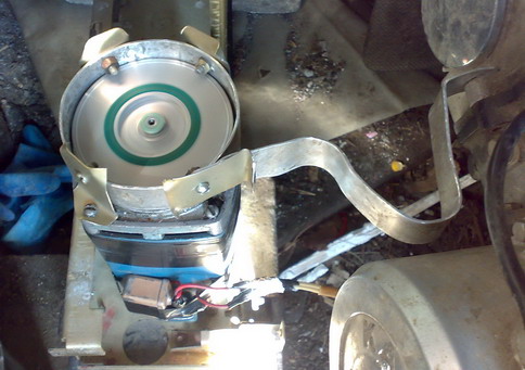 производил накаччку пол дня, через периоды времени пробовал заводить. Крепление делано из железа